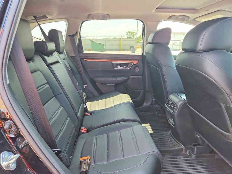 Salvage-auction photo of the sample vehicle