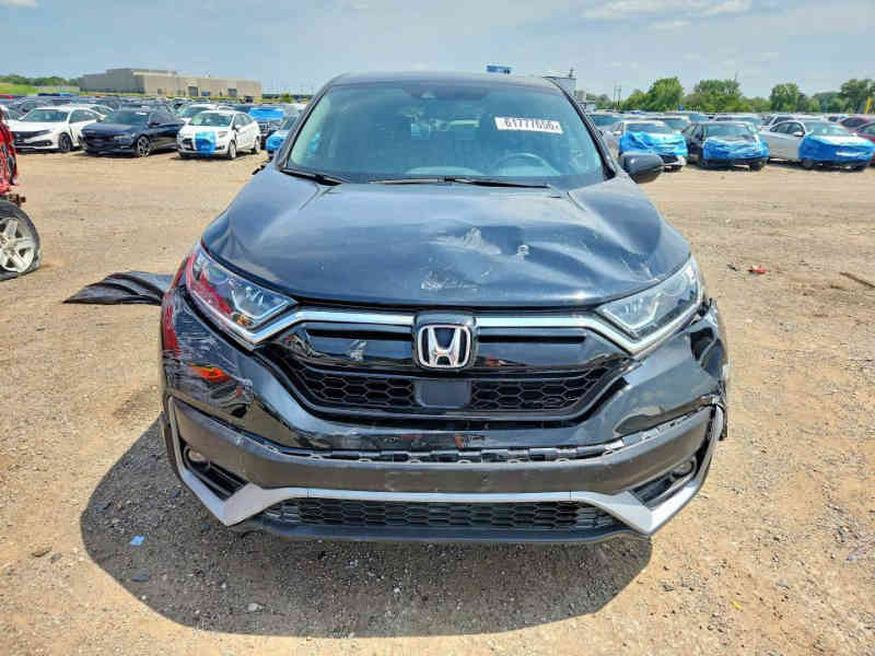 Salvage-auction photo of the sample vehicle